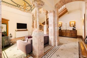 Photo 6- click for photo gallery